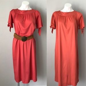 NWT Vintage Strawberry Tie-Sleeve Shift Dress